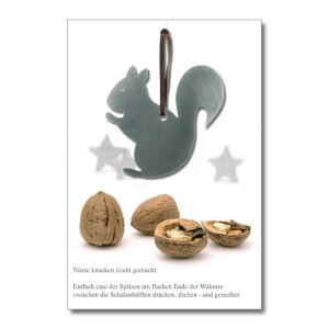 Grußkarte Doppelkarte mit echtem Edelstahl-Nussknacker Form Eichhörnchen und Lederband inklusive Umschlag in Naturweiß Format DIN B6