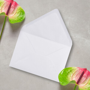 25x Briefumschläge DIN C5 Hochweiß (Weiß) - 16,2 x 22,9 cm - Haftklebung - Edle Kuverts für große Einladungen und Karten zum Geburtstag oder Hochzeit